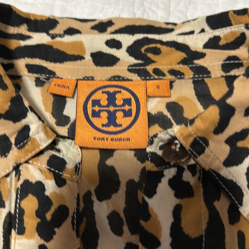 Tory Burch - Leopard Print Button-Up Shirt - Picture 3 of 8